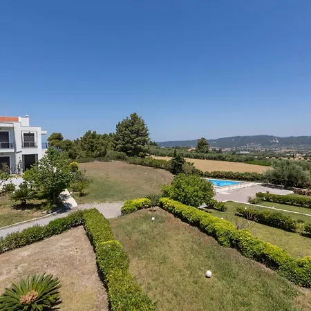 Crystal Pool Apartment By Booking Kottas - Egeopelagitika