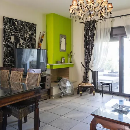 Crystal Pool Apartment By Booking Kottas - Egeopelagitika