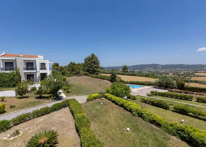 Crystal Pool Apartment By Booking Kottas - Egeopelagitika